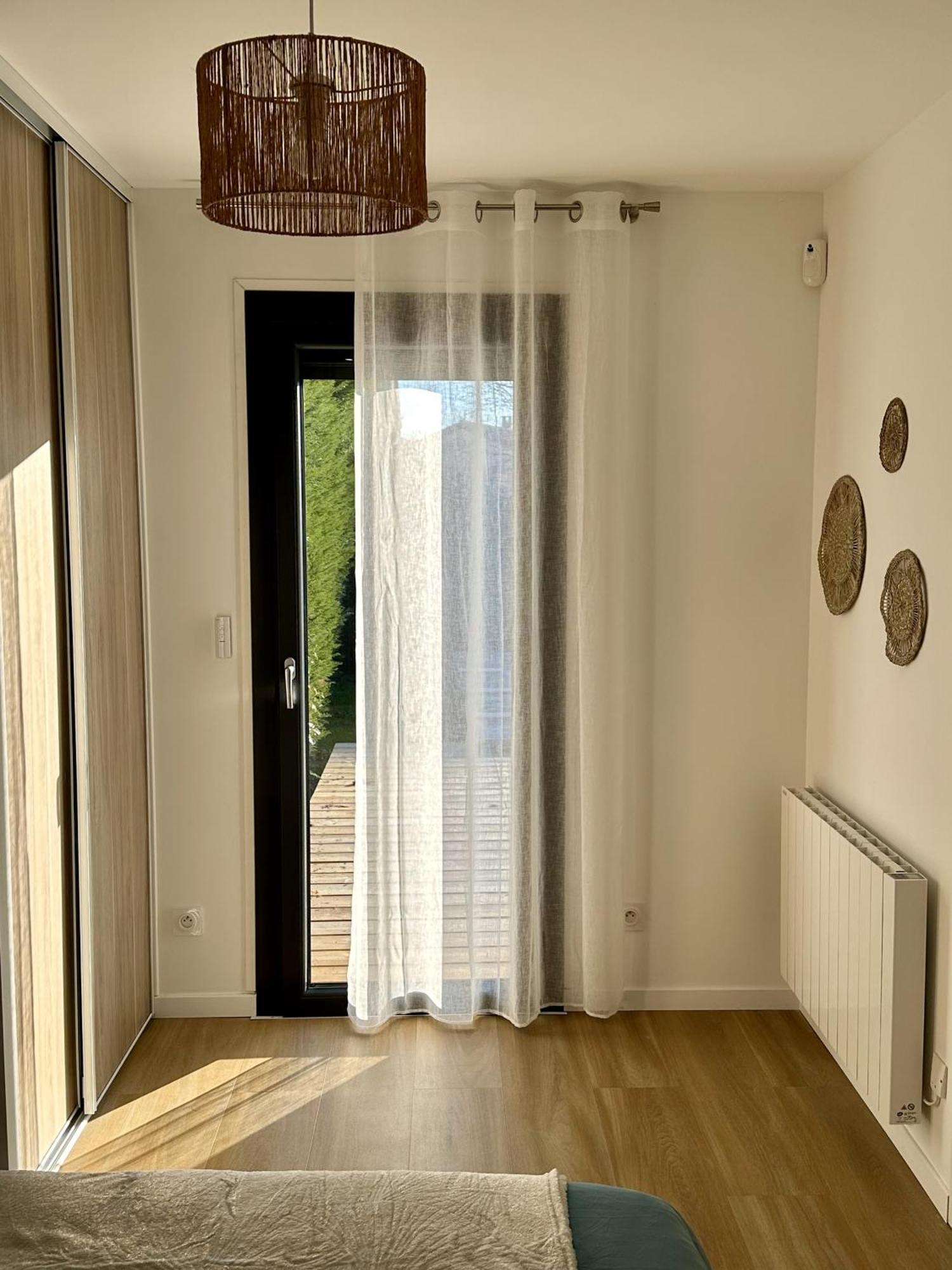 Sunny House - Villa 4 Chambres - Saint Genis Les Ollieres Bagian luar foto